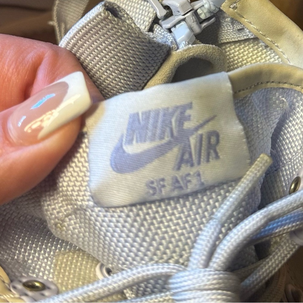 Nike SF Air Force 1 Mid| Palest Purple&Gray Baddy Big Kid 6 - Picture 5 of 6